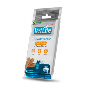  Монопротеинови хипоалергенни лакомства за кучета от дребни породи Vet Life Dog Dental Treat Hypoallergenic Fish and Potatoes Mini с риба и картофи 60 гр